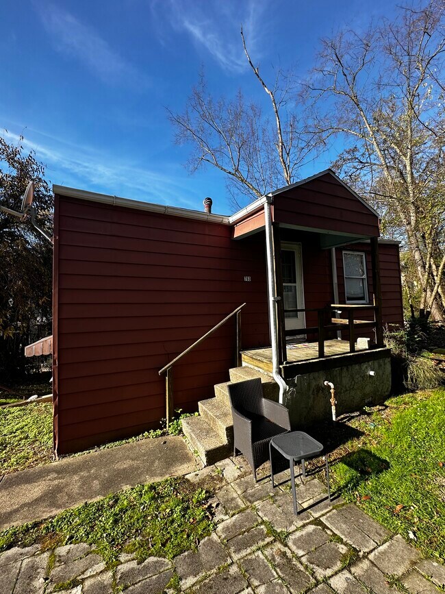 Building Photo - 763 Garrison Ave