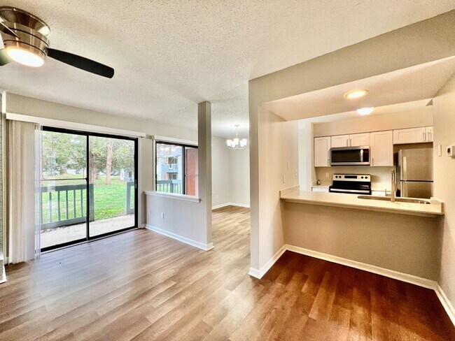 Photo - 11084 Harrowfield Rd Apartment