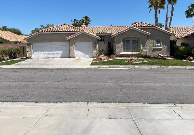 Foto principal - 730 Altacrest Dr