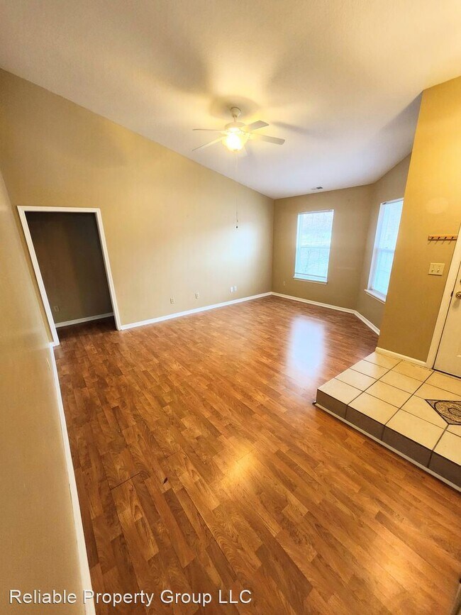 Foto del edificio - 3 br, 2 bath House - 621 Mission Hill Dr