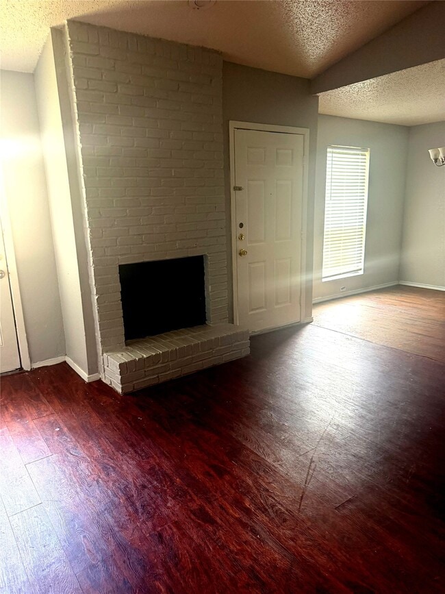 Foto del edificio - 9608 Carson Creek Blvd
