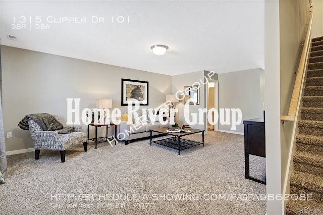 Building Photo - 1315 E Clipper Dr