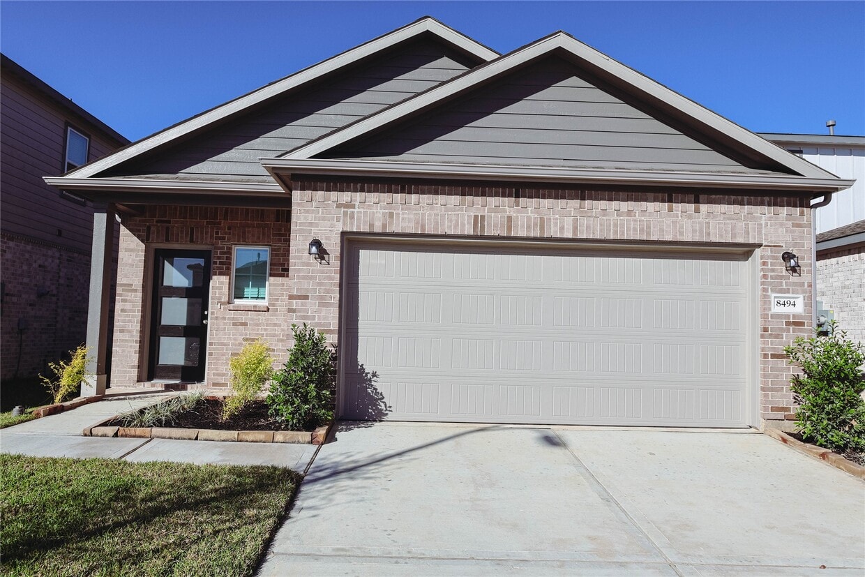 Foto principal - 8494 Sweet Cherry Ln