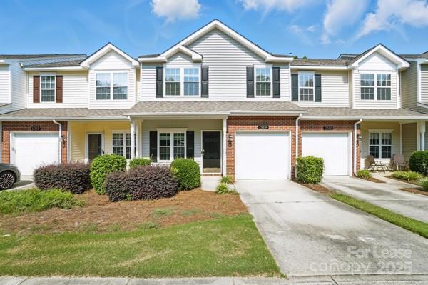 Primary Photo - 15554 Stronvar House Ln