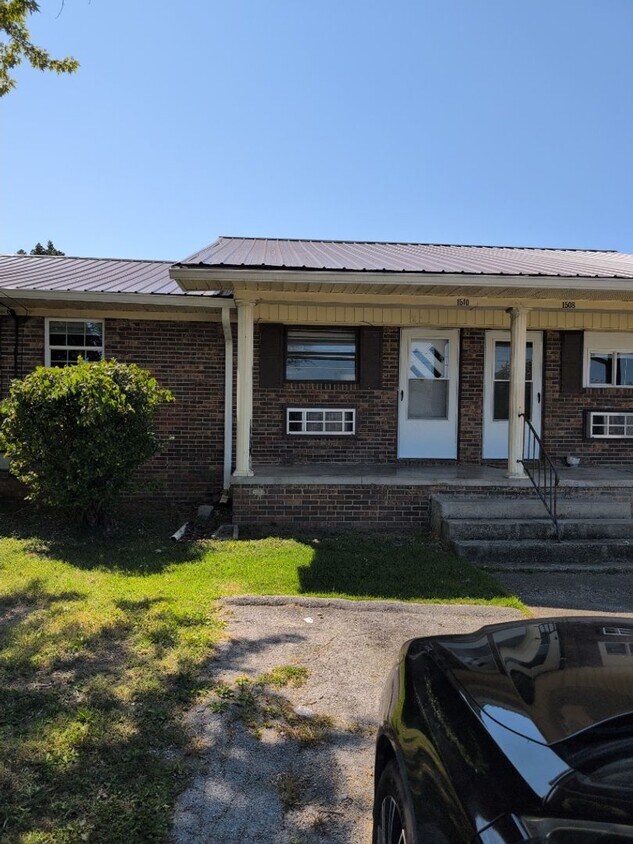 Primary Photo - 1510 Taft St