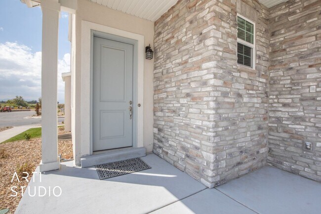 Building Photo - Brand New Single Family 3 Bed Home in West...