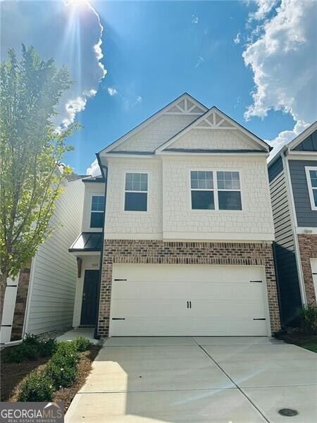 Building Photo - 520 Hayes Ln
