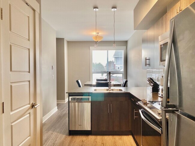 Photo du bâtiment - 110 Baxter Ave