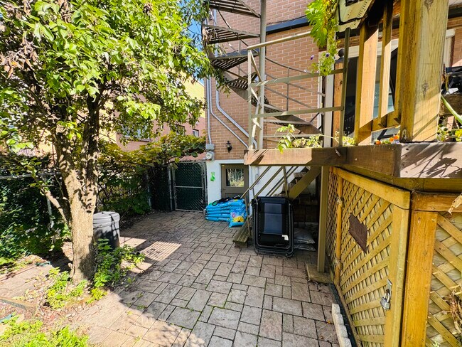 terrasse inférieure, accès - 5287 Rue De Lamotte