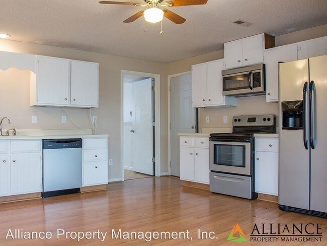 Building Photo - 3010 Tumbleweed Terrace