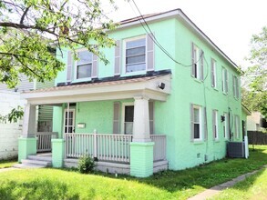 Building Photo - 1148 Bainbridge Blvd