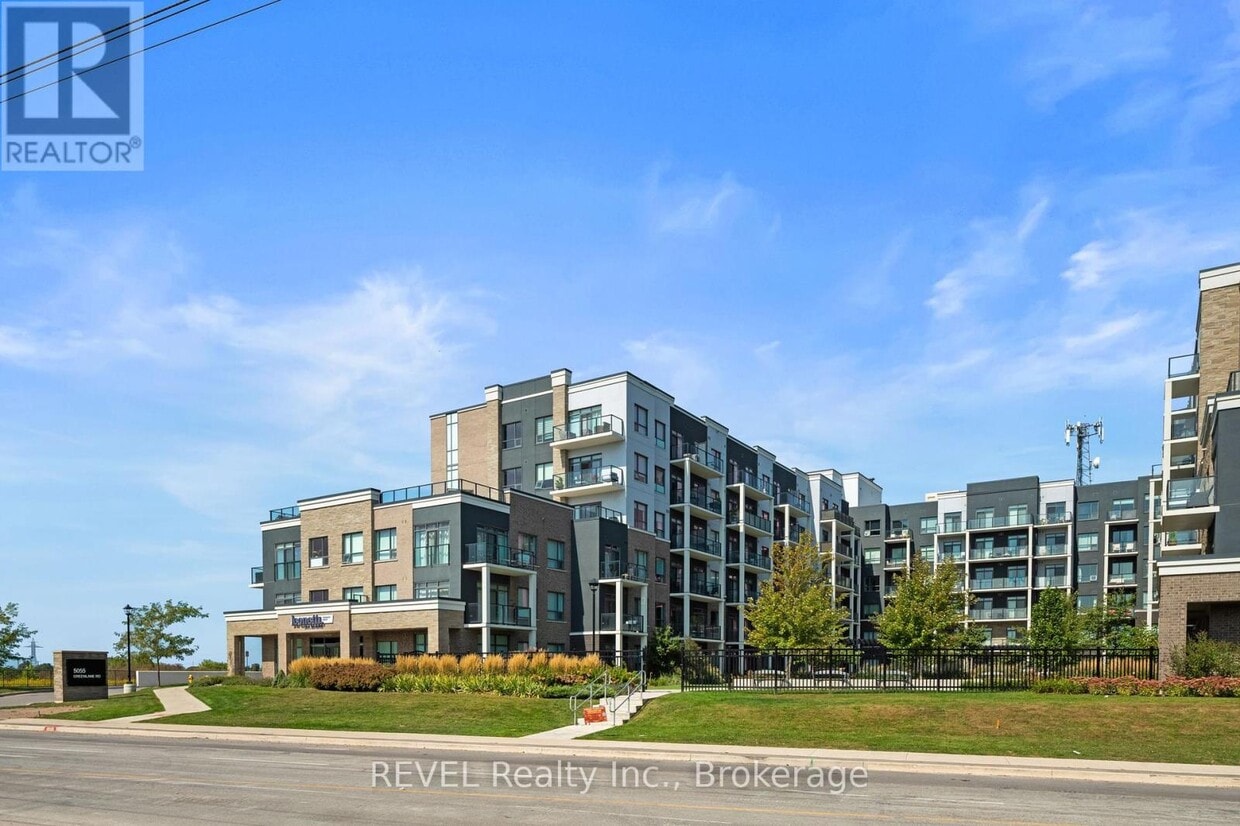 Photo principale - 5055-5055 Greenlane