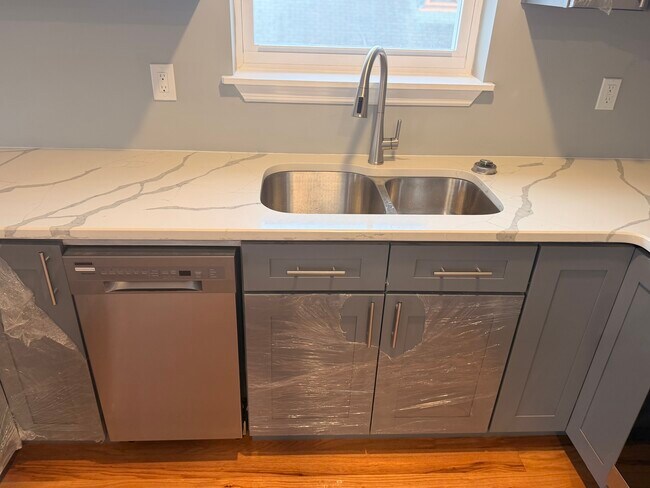 Foto del edificio - 288 S 7th St