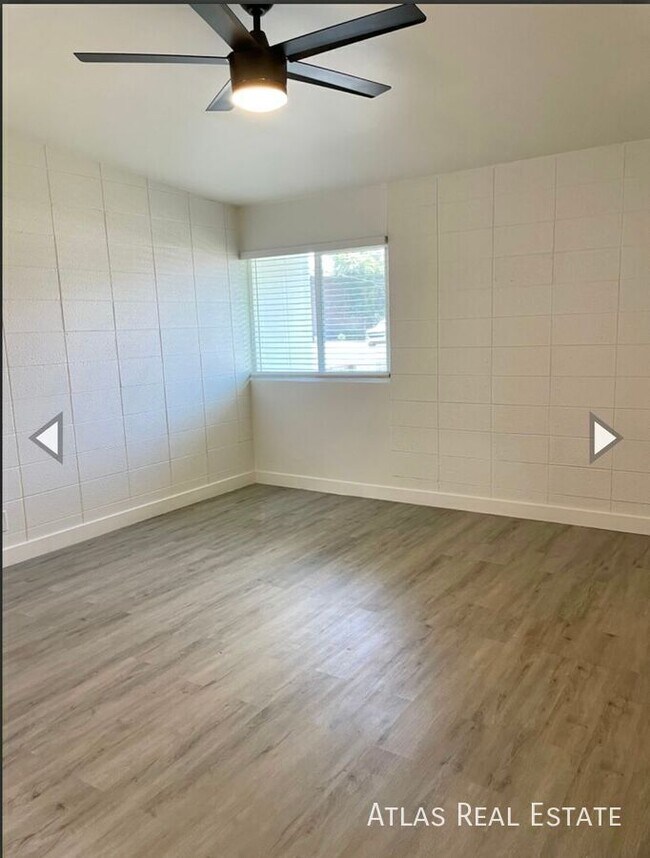 Building Photo - 1104 W Monterosa St