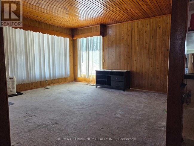 Photo du bâtiment - 136 Wharf St