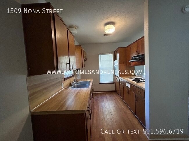 Building Photo - 1509 Nona Street | $575 | 1 bed, 1 full bath