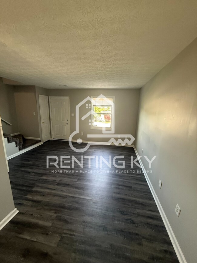 Foto del edificio - 1645 Foxhaven Dr