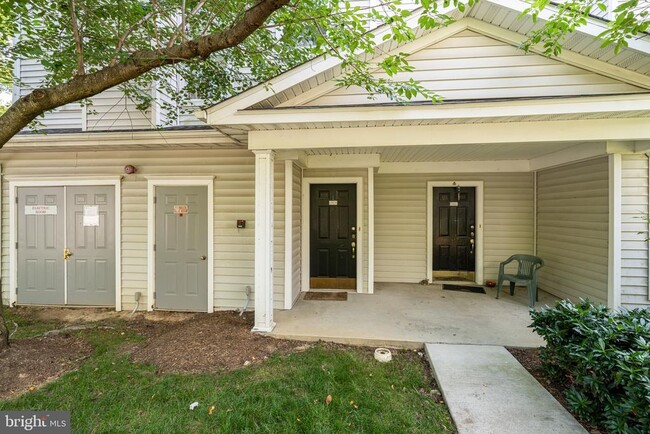 Building Photo - 13024 Cabin Creek Rd