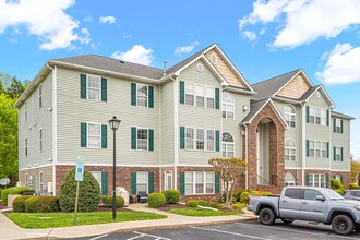 Building Photo - 3471 Forestdale Dr