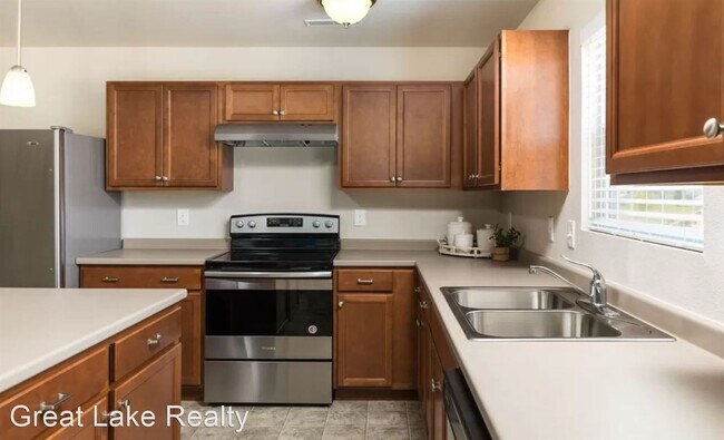 Building Photo - 4 br, 2.5 bath House - 3124 Ivywood Circle