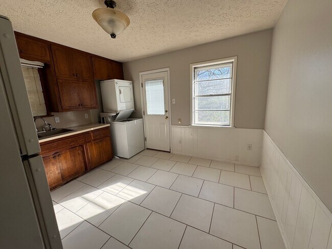 Foto del edificio - 5414 Free Ferry Rd