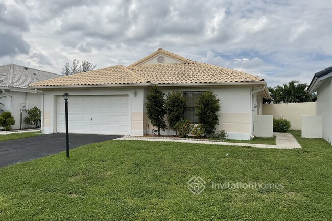 Building Photo - 15131 S Waterford Dr