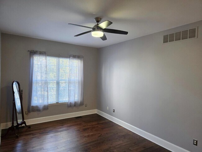 Foto del edificio - 3464 Huron View Ct