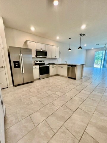 Building Photo - 31301 Amberview Bnd