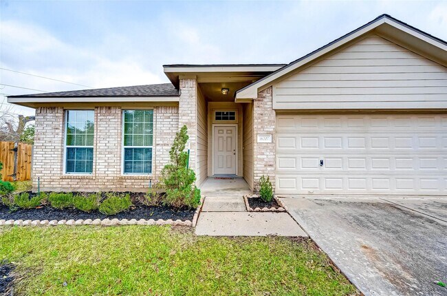 Foto del edificio - 16207 Willowford Ct