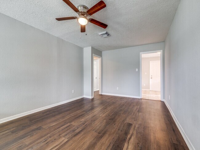 Foto del edificio - 411 Gober St