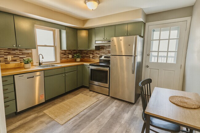 Foto del edificio - 317 Madison Ave