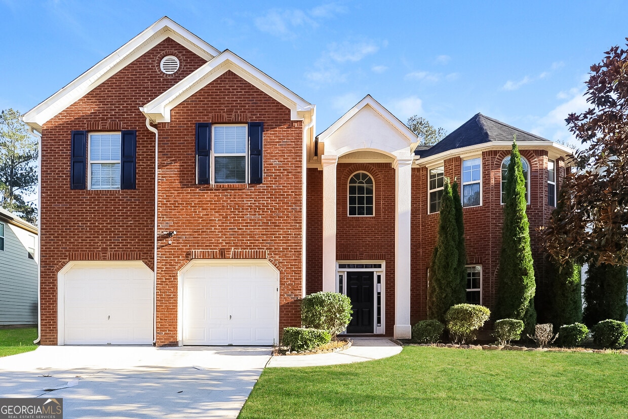 Primary Photo - 4300 Shamrock Dr