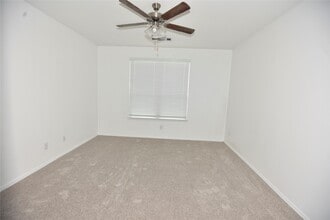 Building Photo - 23006 Forebear Dr