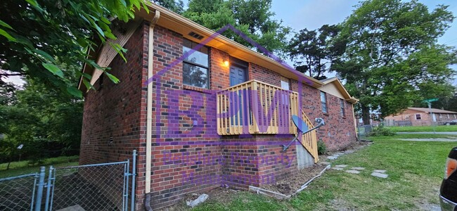 Building Photo - 4417 Central Valley Dr