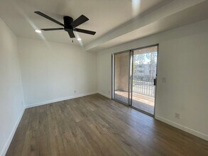 Building Photo - 13925 Sherman Way