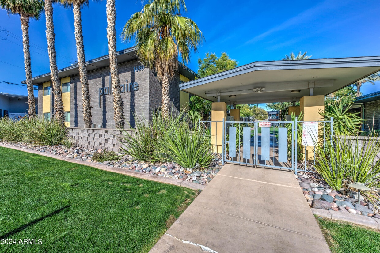 Primary Photo - 1630 E Georgia Ave