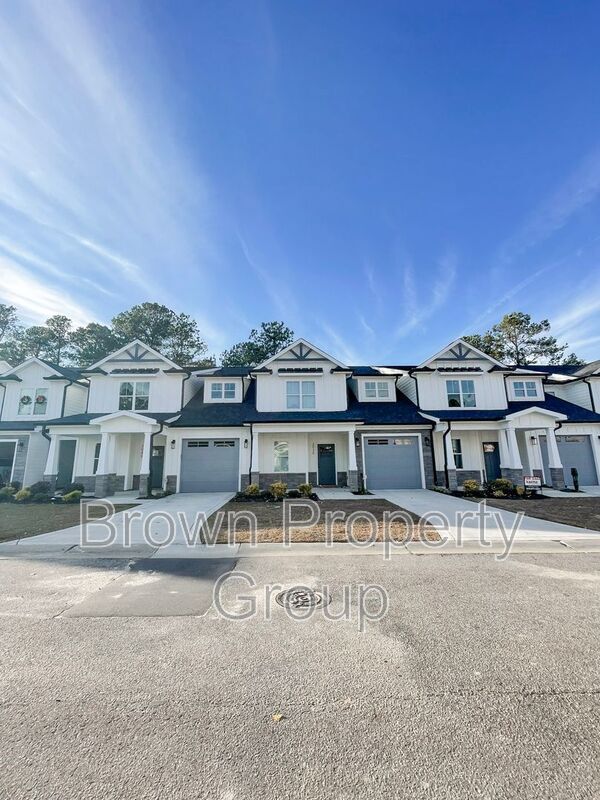 Building Photo - 3036 Candlelight Dr