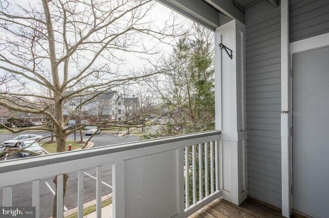 Building Photo - 20285 Beechwood Terrace