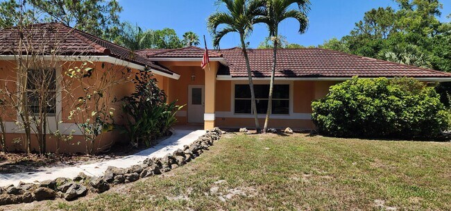Building Photo - 12563 Old Indiantown Rd