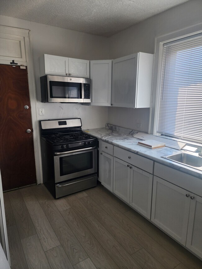Foto del edificio - 8205 S Laflin St