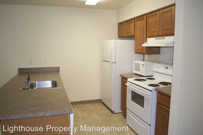 Building Photo - 287 Meadow Ln Dr