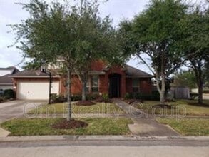 Building Photo - 5402 Valley Country Ln