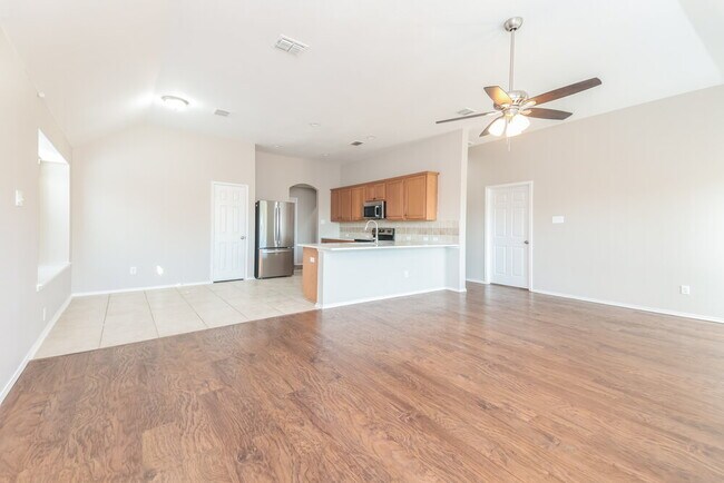 Foto del edificio - 2031 Brook Meadow Dr