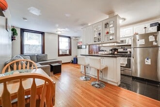 Building Photo - 808 Bloomfield St