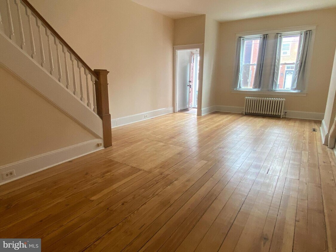 343 Barclay St, Burlington, NJ 08016 Townhome Rentals in Burlington NJ