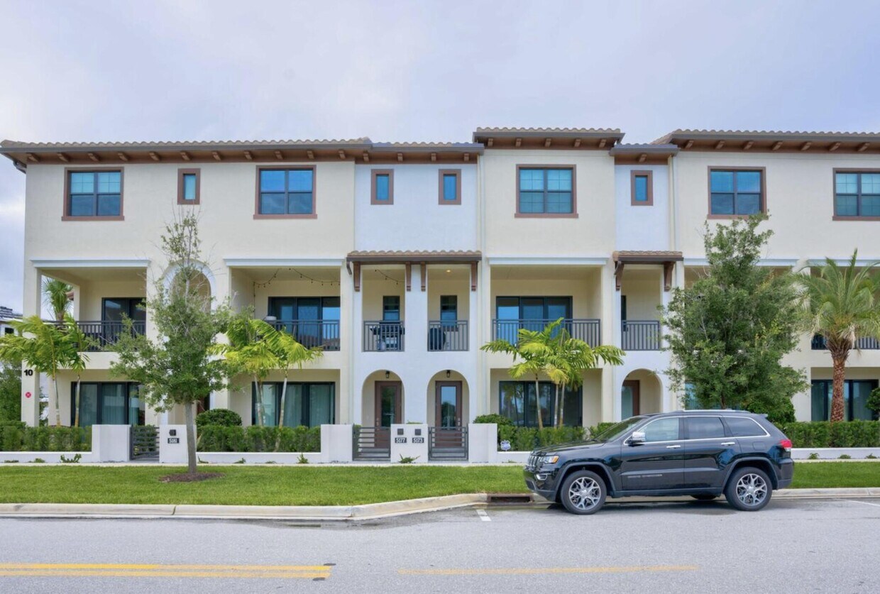 5173 Beckman Ter, Palm Beach Gardens, FL 33418 Apartment for Rent in