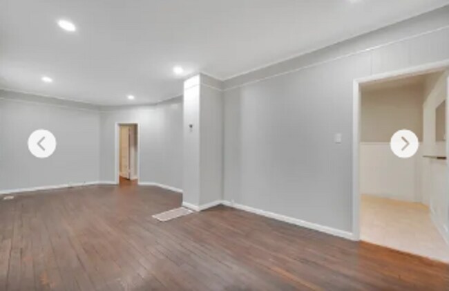 Building Photo - Charming 3BR Home in Old Hickory – Bright,...