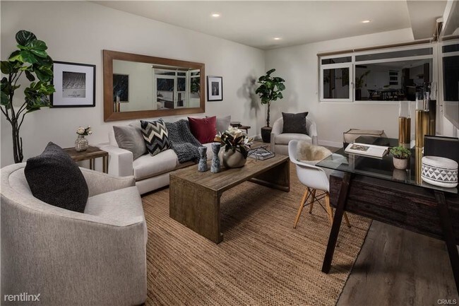 Foto del edificio - 2 br, 2 bath House - 57 Wheeler Ave