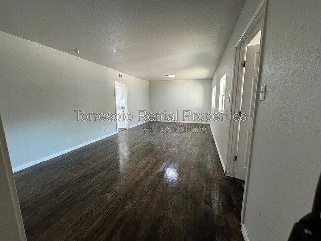 Building Photo - 152 Shadwell Dr