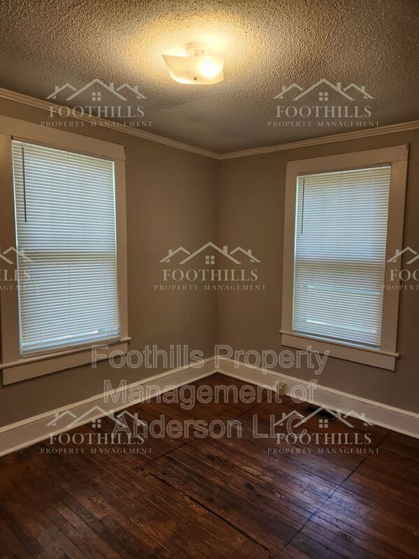 Foto del edificio - 105 Woodrow St